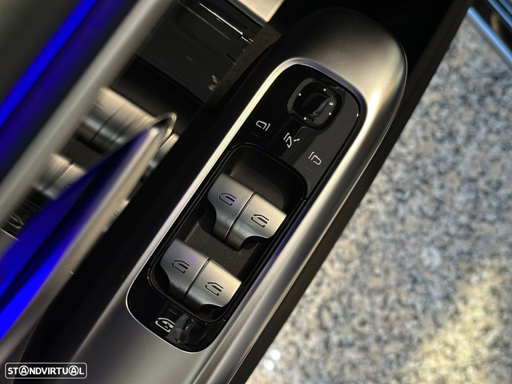 Mercedes-Benz C 300 de - 12