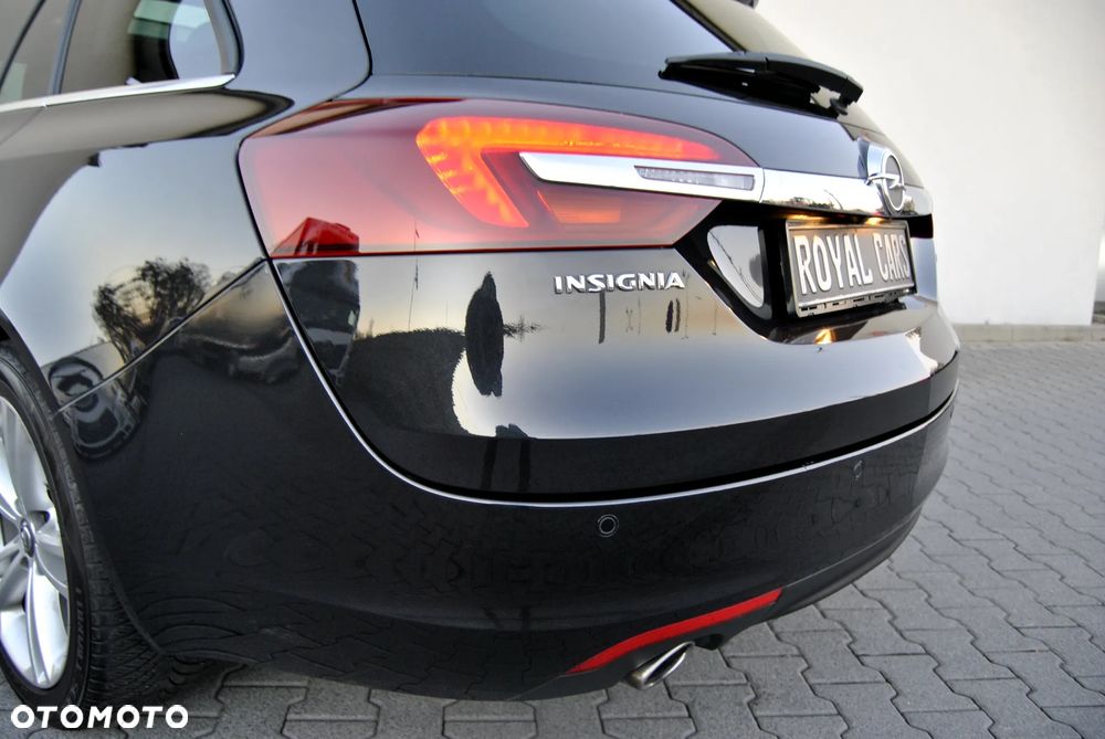 Opel Insignia 2.0 Bi Turbo CDTI Sports Tour Innovation - 13