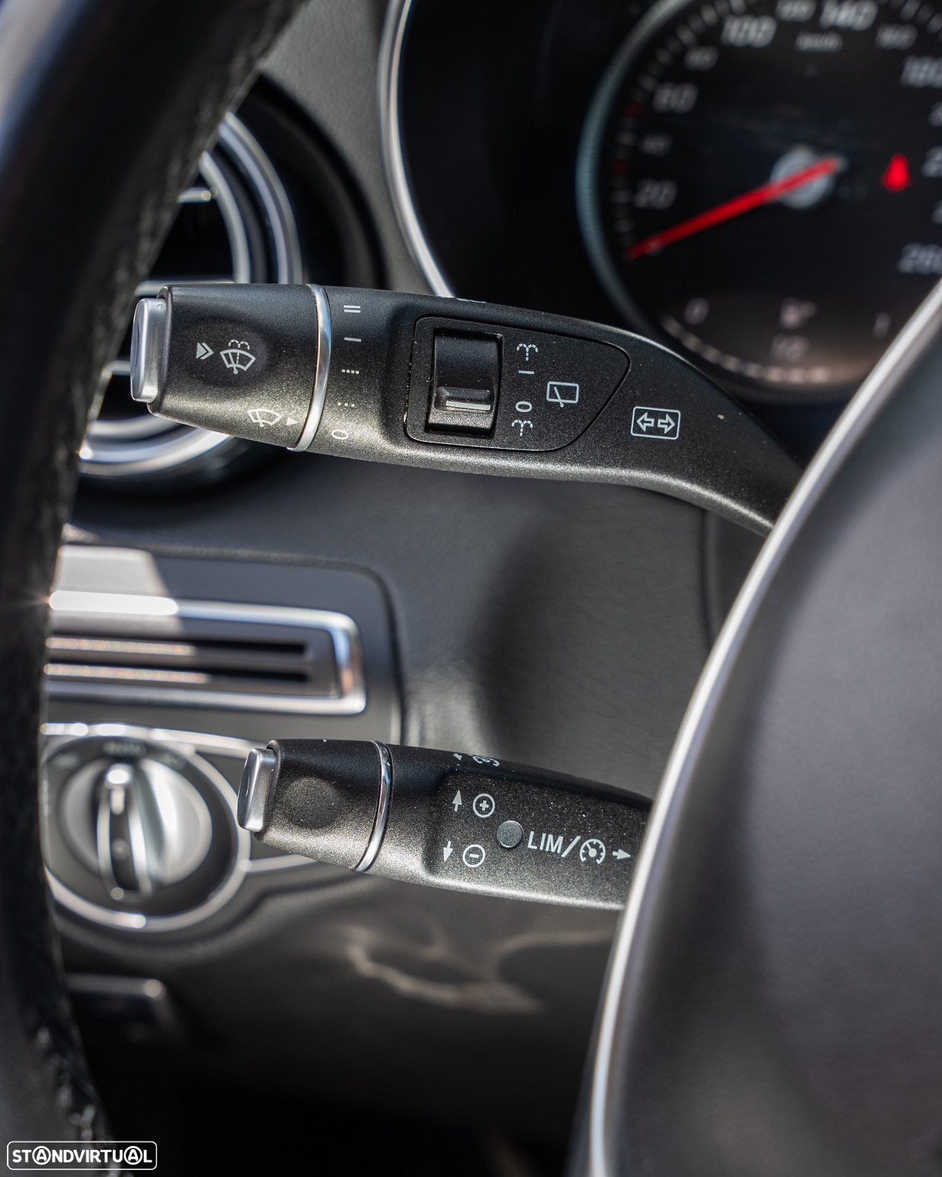 Mercedes-Benz GLC 350 e 4-Matic - 30