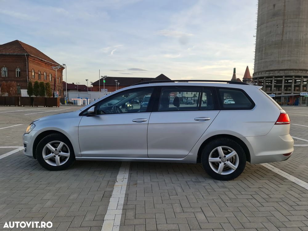 Volkswagen Golf 1.6 TDI BlueMotion Technology Lounge - 1