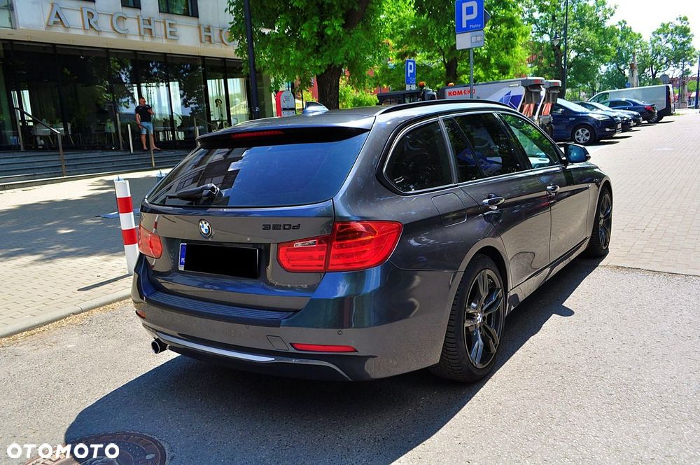 BMW Seria 3 - 4