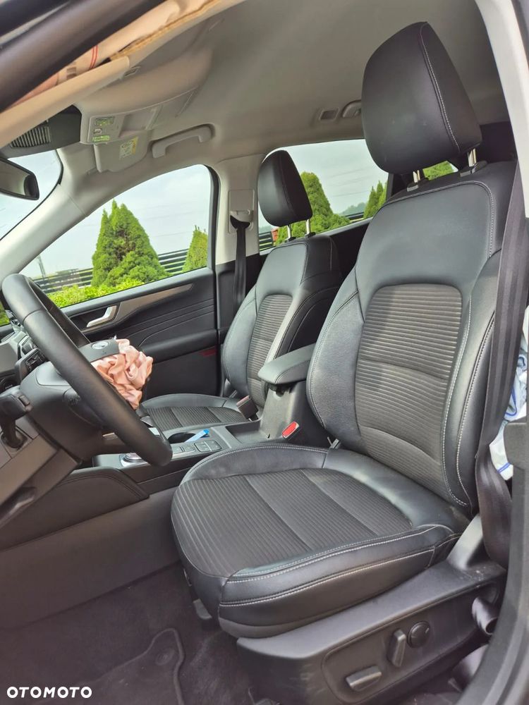 Ford Kuga 2.5P PHEV FWD Titanium - 12