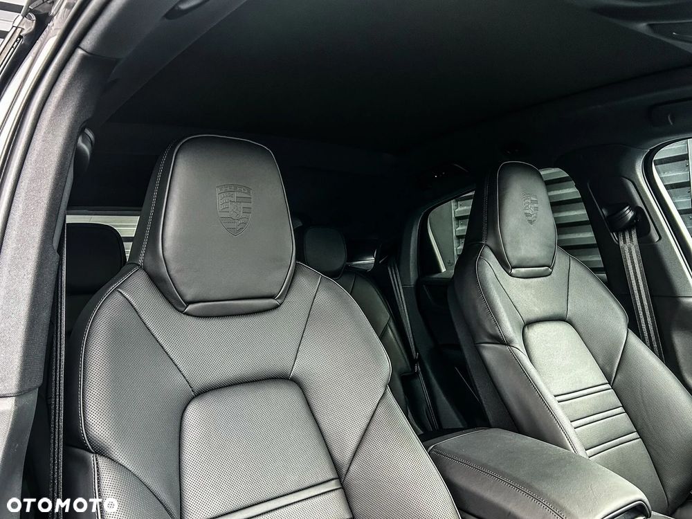 Porsche Cayenne E-Hybrid PHEV Black Edition - 13
