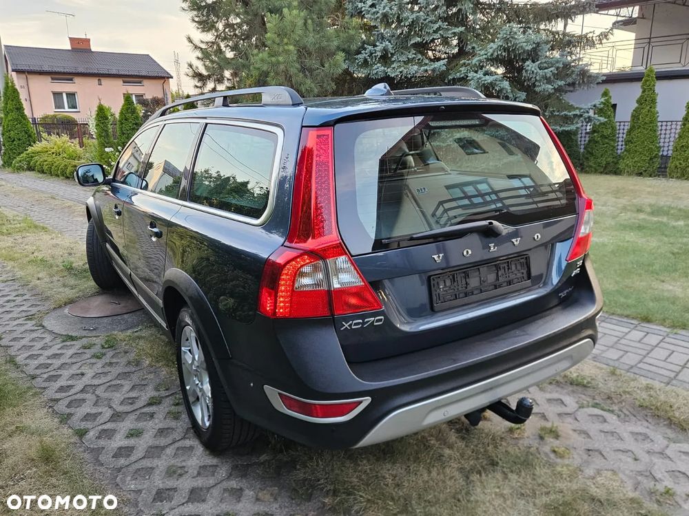 Volvo XC 70 D5 AWD Summum - 5