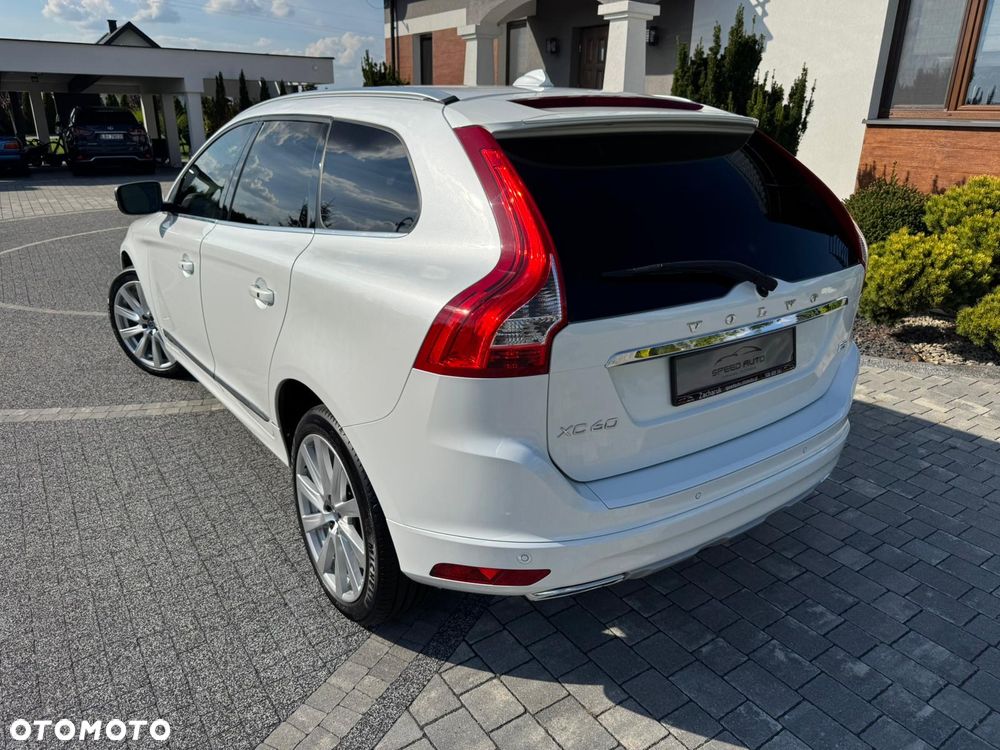 Volvo XC 60 - 28
