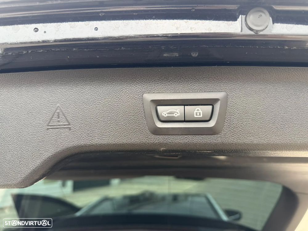 BMW 520 d Pack M Auto — fotografia 21