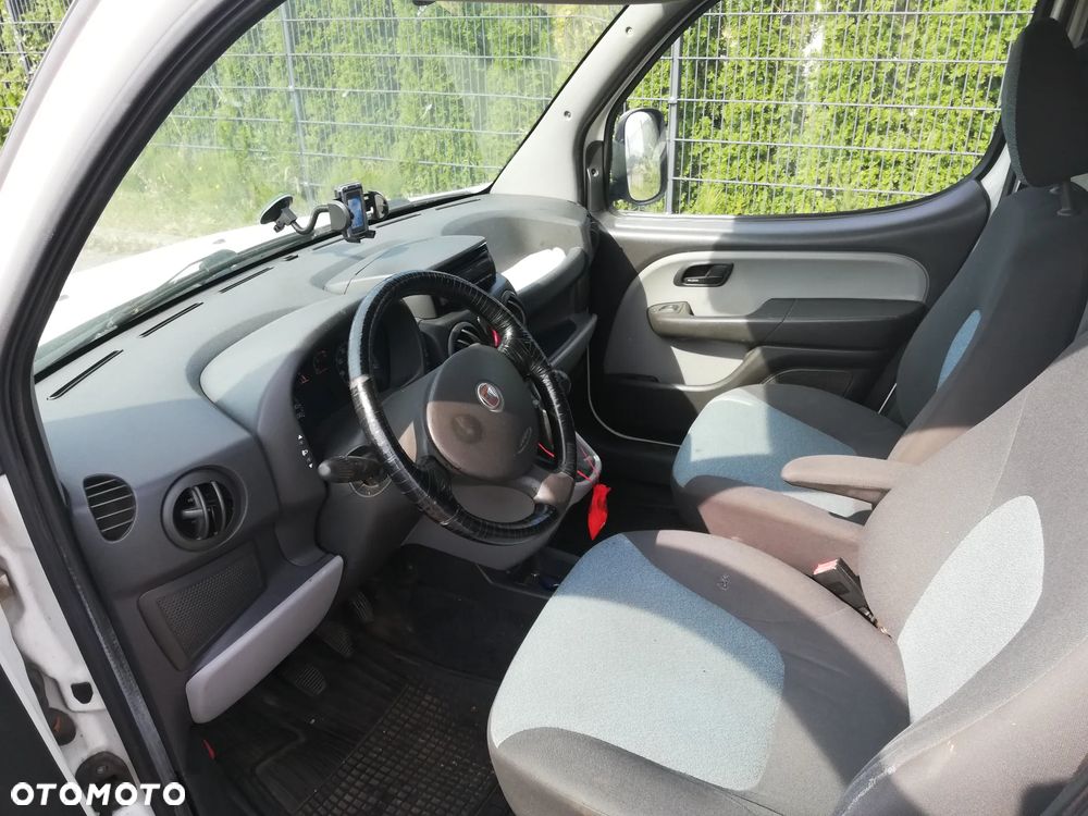 Fiat Doblo 1.9 JTD ELX - 10