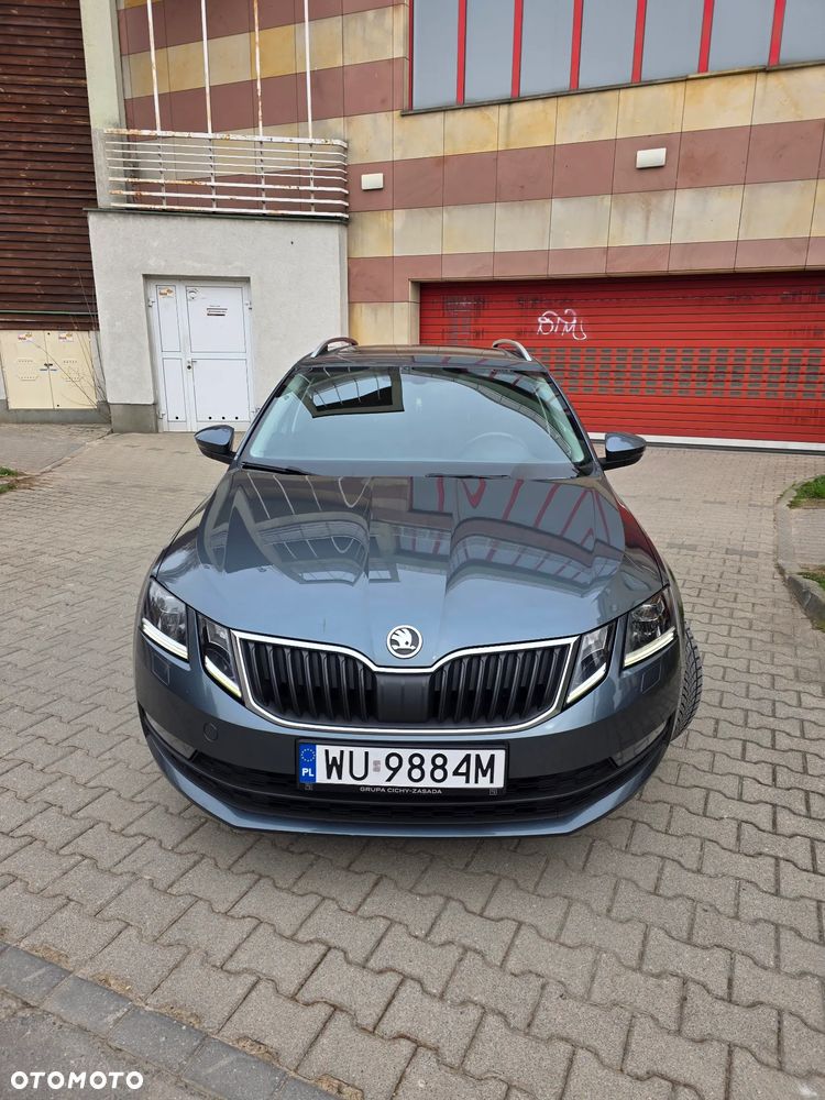 Skoda Octavia 2.0 TDI Drive DSG - 1