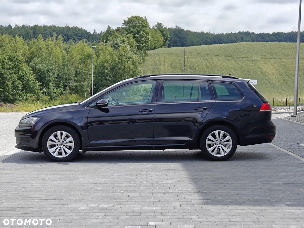 Volkswagen Golf 1.6 TDI BlueMotion Trendline - 6