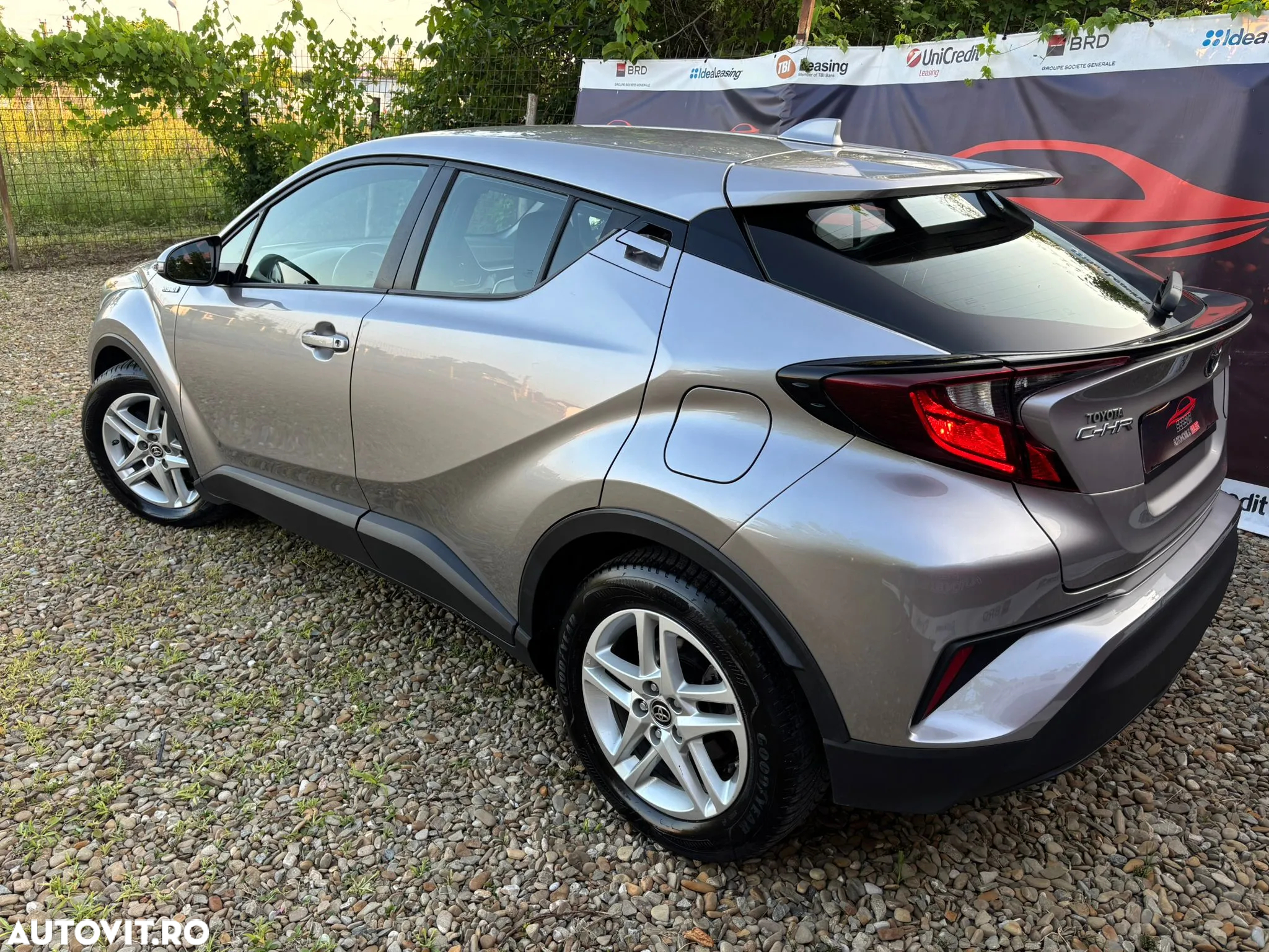 Toyota C-HR 1.8 HSD 122 CP 4x2 CVT Style - 10