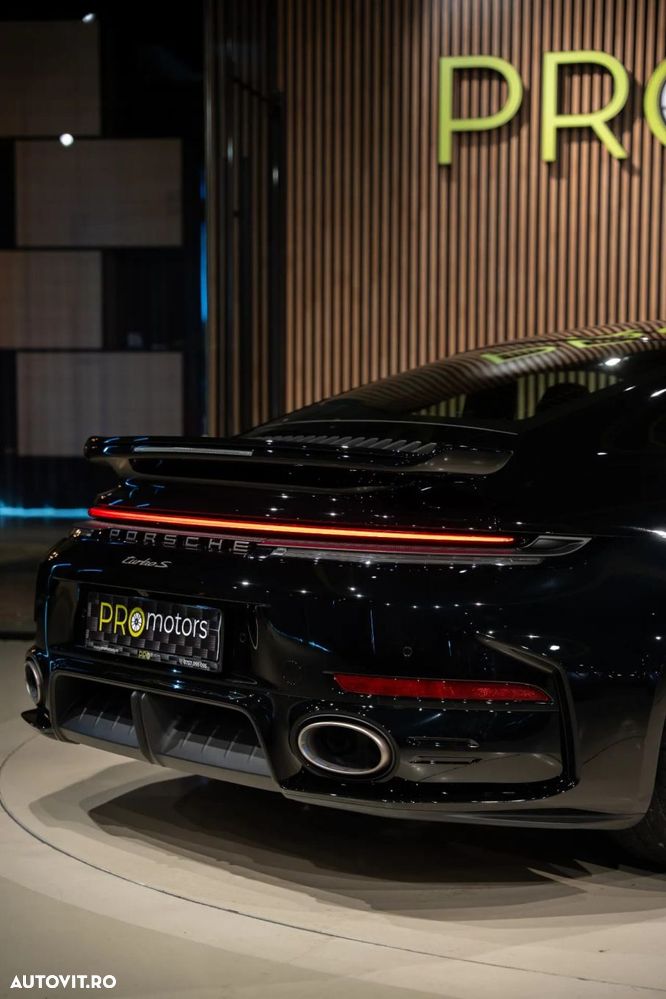 Porsche 911 - 22