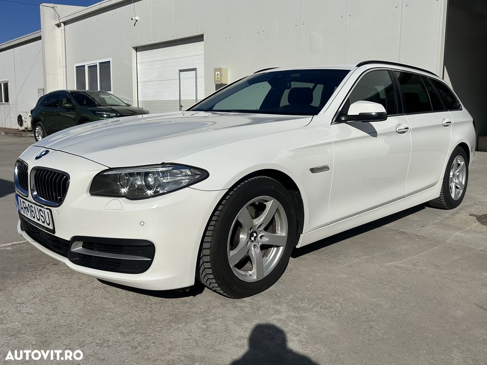 BMW Seria 5 520d xDrive AT - 11