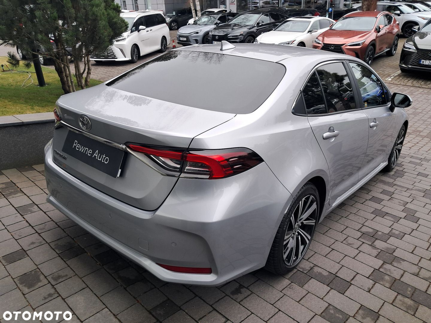 Toyota Corolla - 4