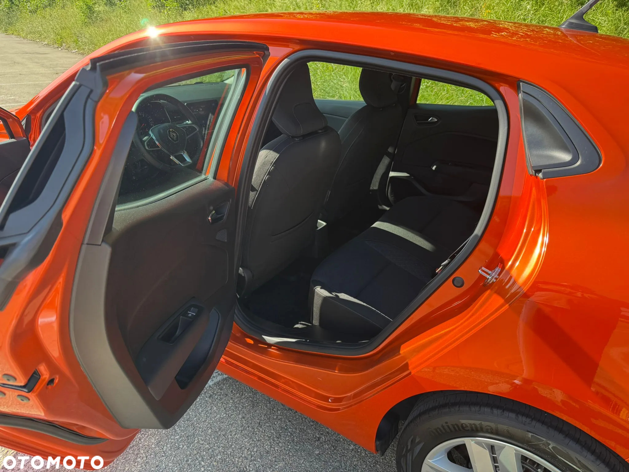 Renault Clio 1.0 TCe Intens - 10