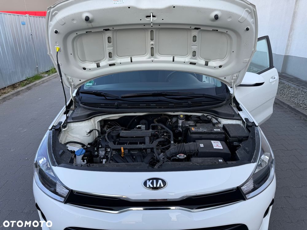 Kia Rio - 27