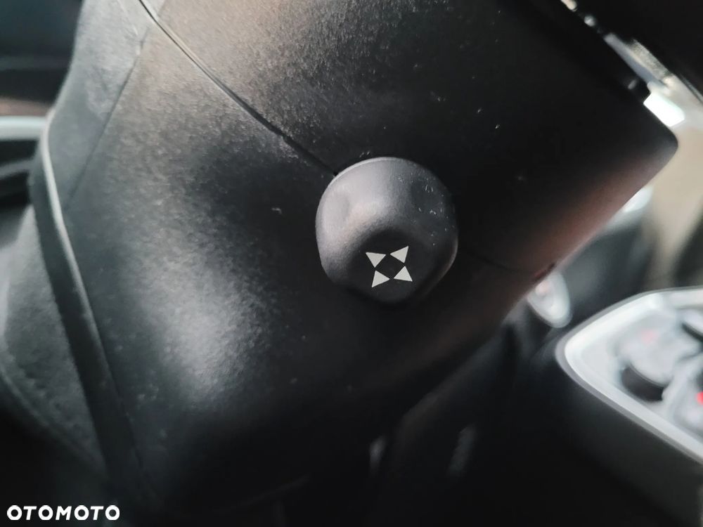 Dodge Challenger 3.6 GT AWD - 25