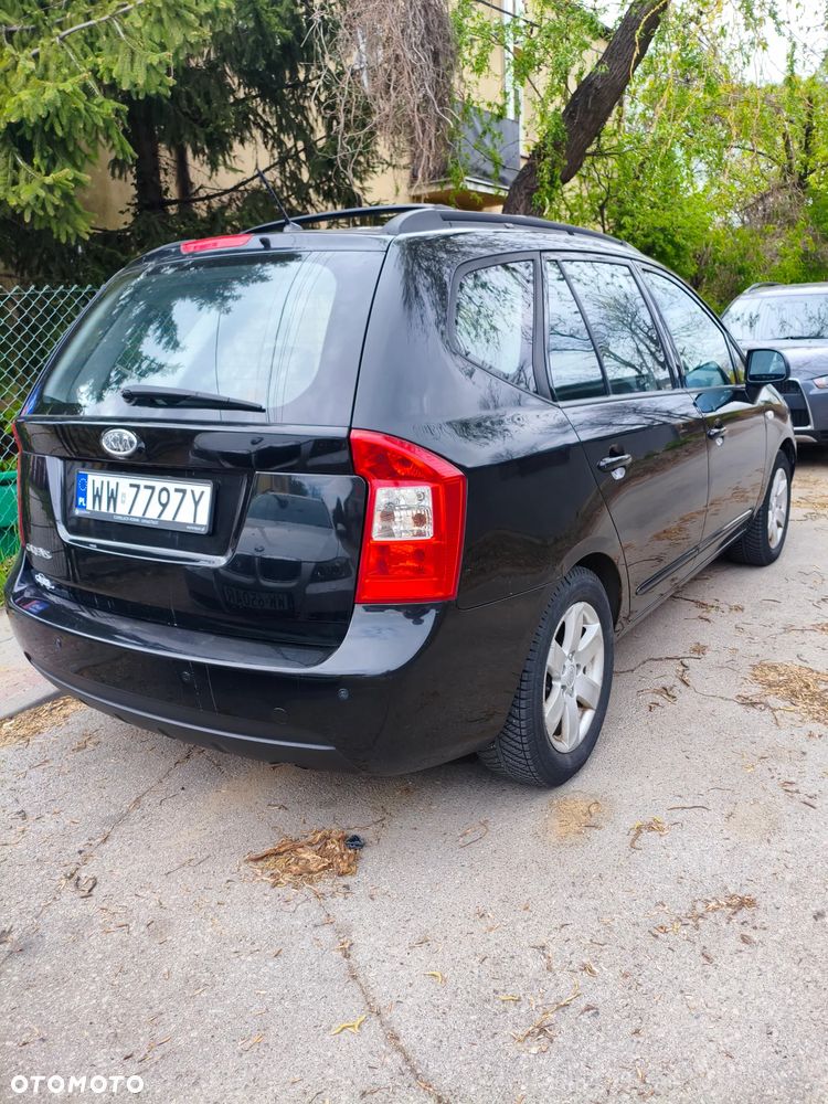 Kia Carens 2.0 EX - 2