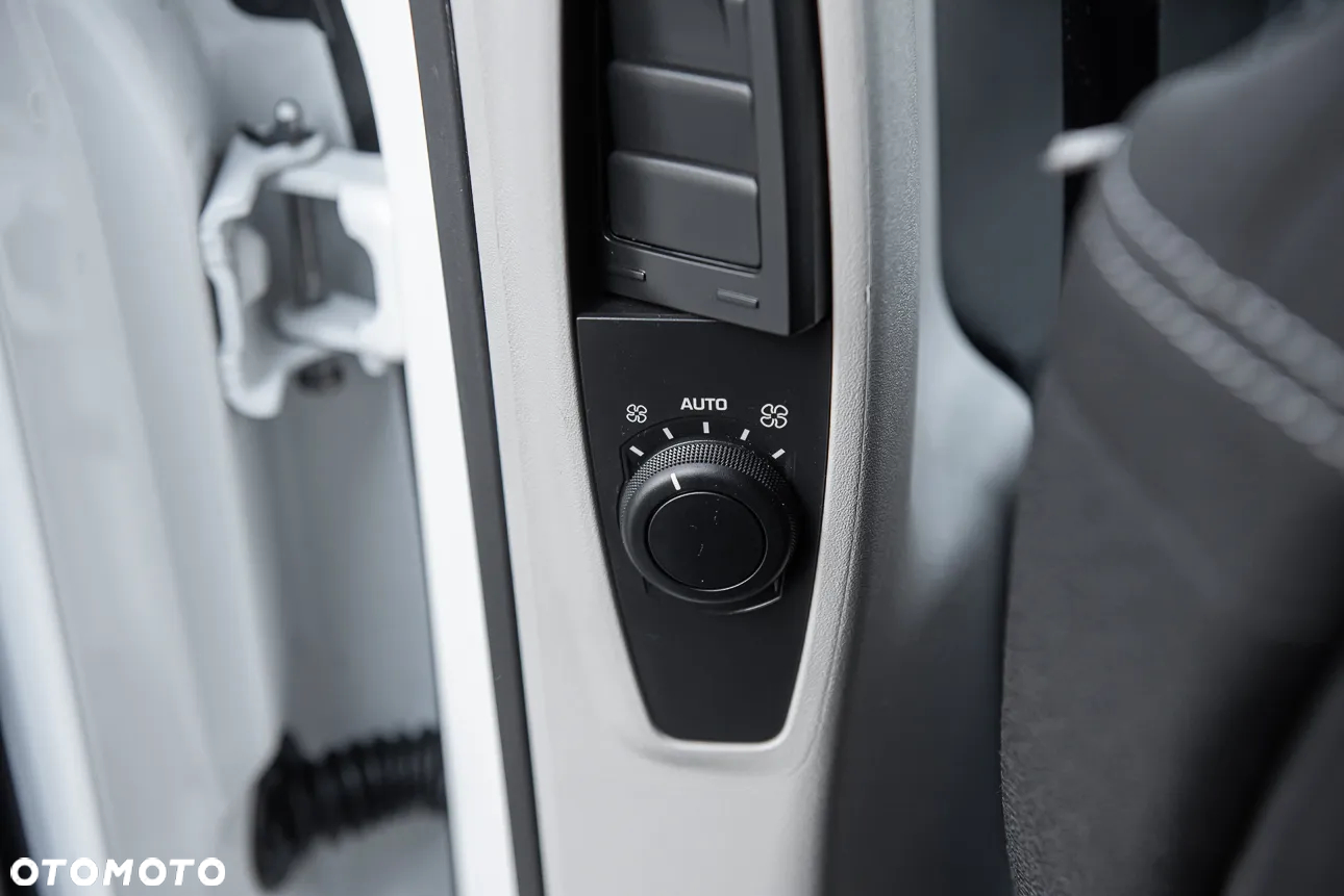 Citroën C4 Picasso 1.6 HDi Selection - 16
