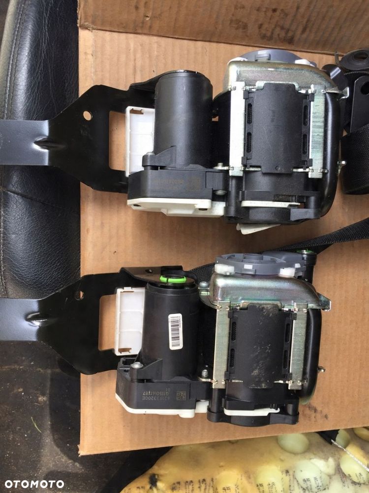 PAS BEZPIECZEŃSTWA PRZÓD PRAWY MERCEDES W212 LIFT - 3