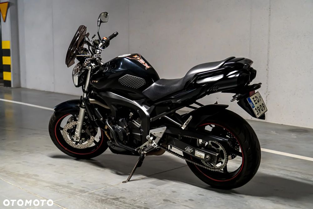 Yamaha FZ6 - 5