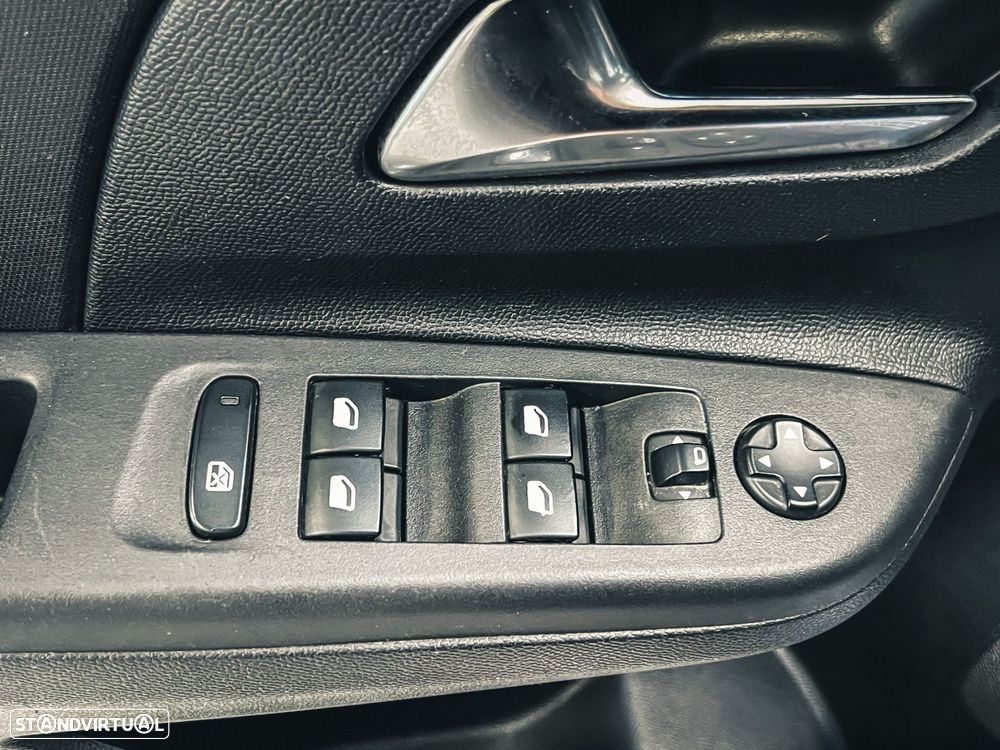 Opel Corsa 1.2 T Edition - 16