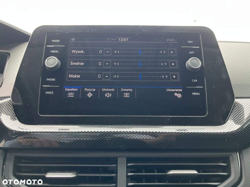 Volkswagen T-Cross 1.0 TSI Life Plus DSG - 34