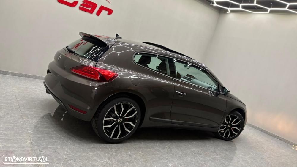 VW Scirocco 2.0 TDI Blue Motion Technologie Allstar - 32