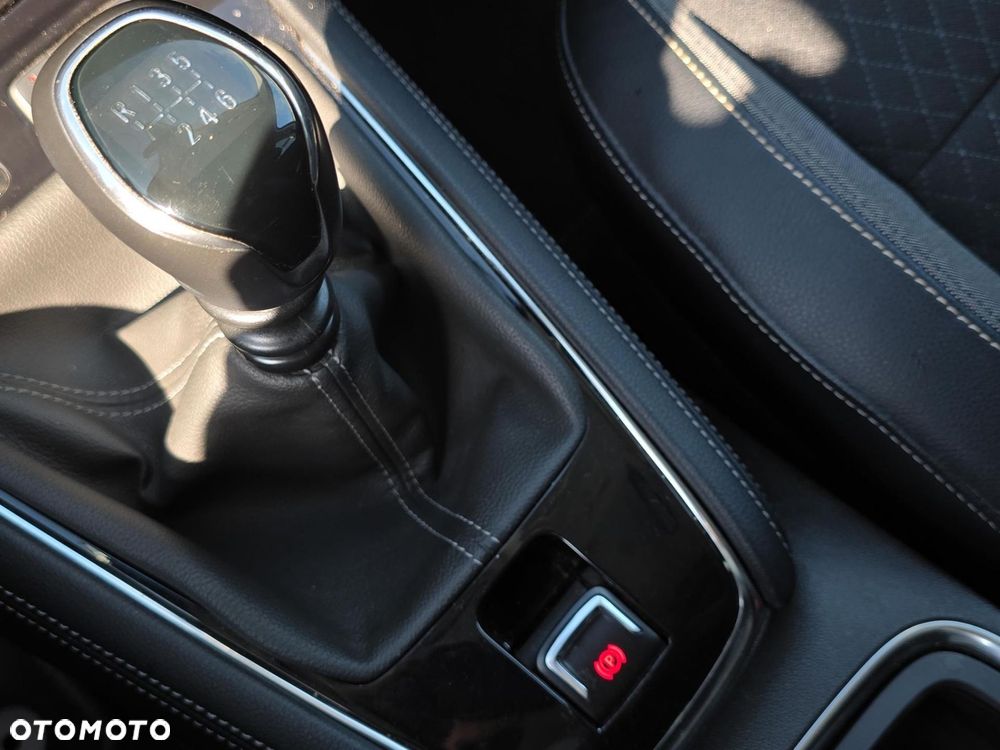 Opel Grandland X 1.6 CDTI Enjoy S&S - 23