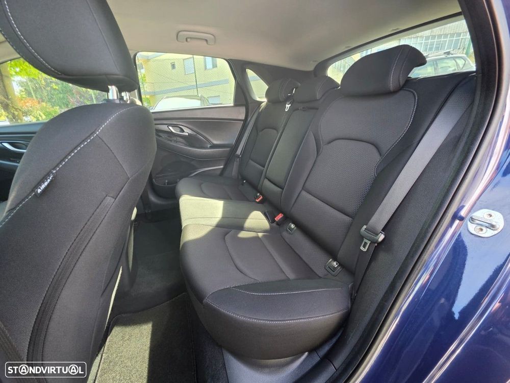 Hyundai i30 1.0 T-GDI Comfort+Navi - 13