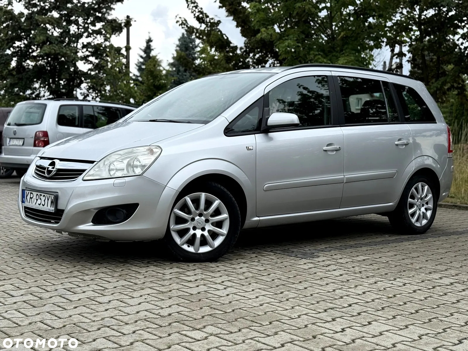 Opel Zafira 1.8 Cosmo - 31