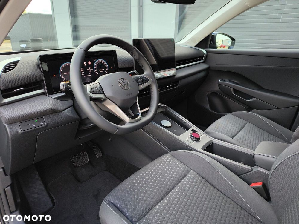 Volkswagen T-Roc - 14