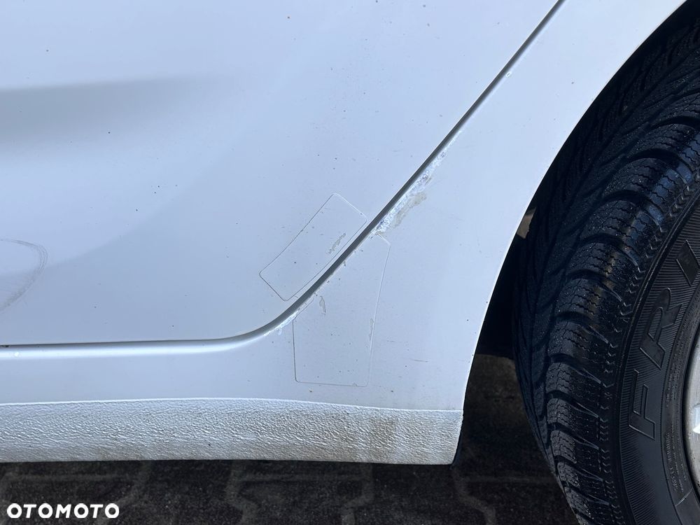 Hyundai ix20 1.4 Comfort - 21