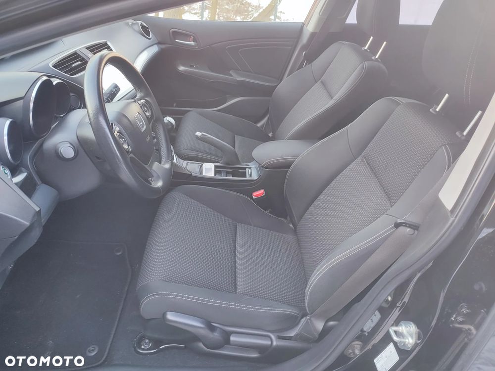 Honda Civic 1.6 i-DTEC Style Edition (Honda Connect+) - 12