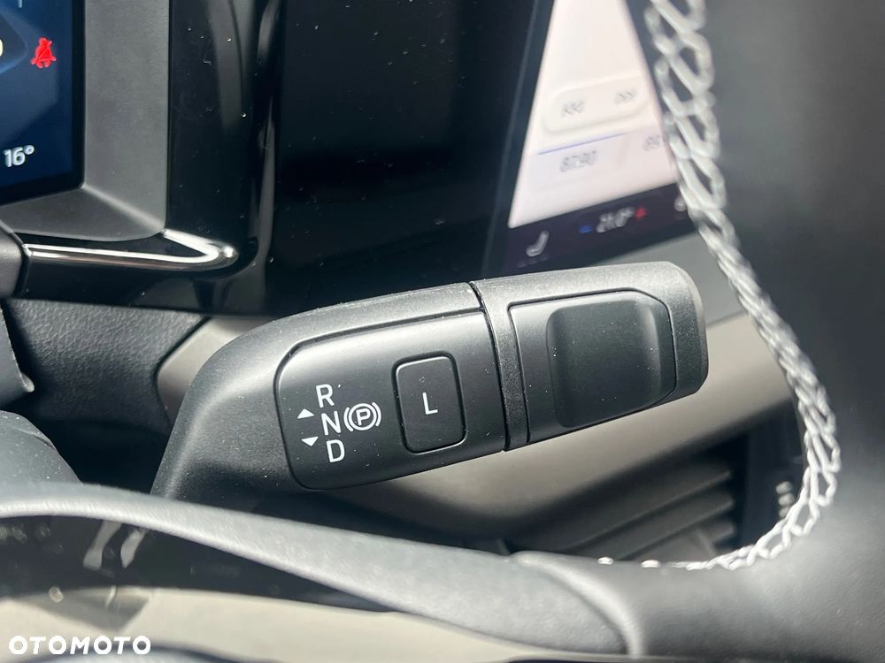 Ford Transit Courier BEV Trend - 13