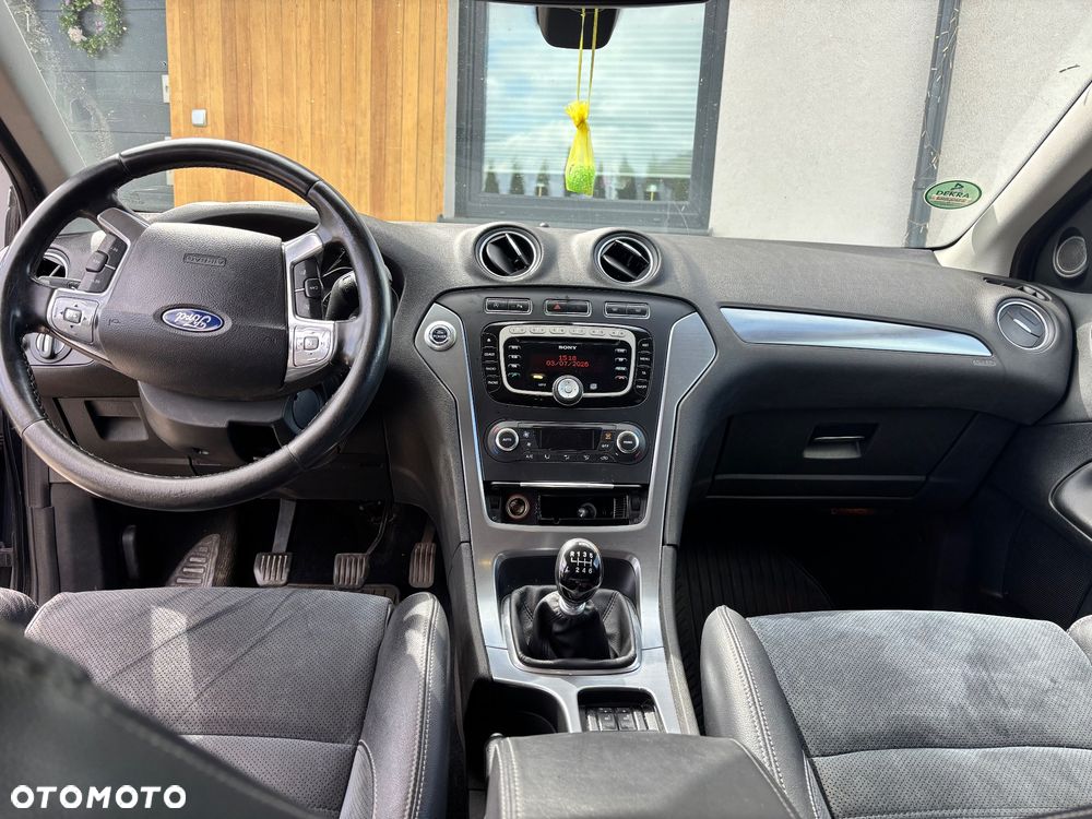 Ford Mondeo 1.6 TDCi Titanium - 10