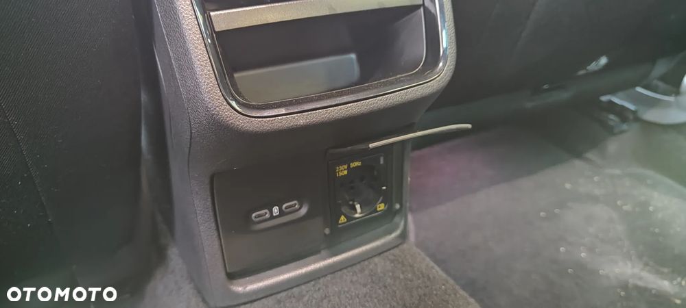 Skoda Octavia 2.0 TSI DSG RS Plus - 18