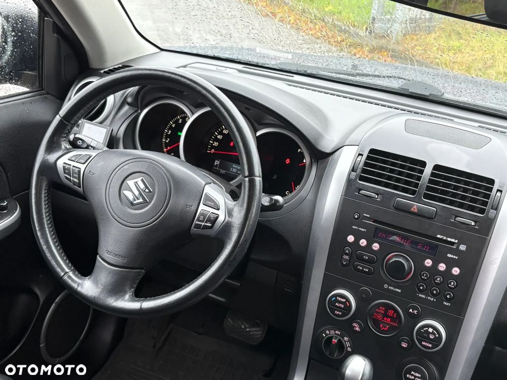 Suzuki Grand Vitara 2.4 Premium EU5 - 14