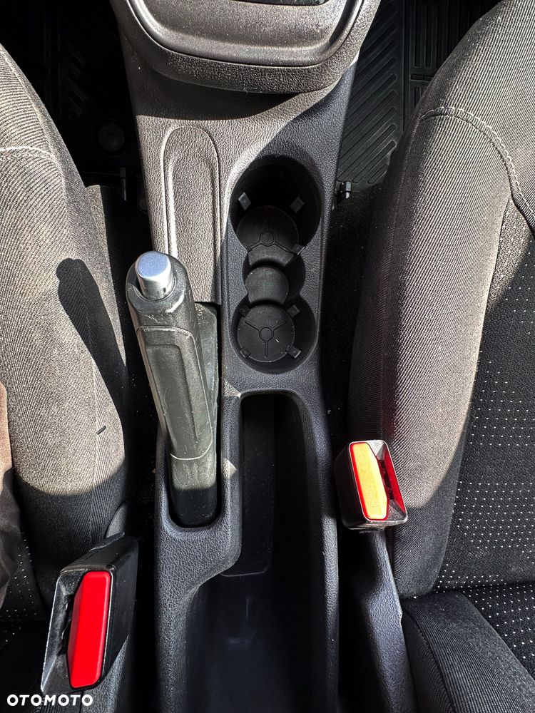 Ford Transit Courier VAT 23% - 15