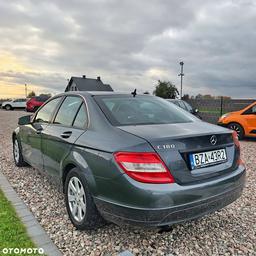 Mercedes-Benz Klasa C 180 BlueEFFICIENCY - 7