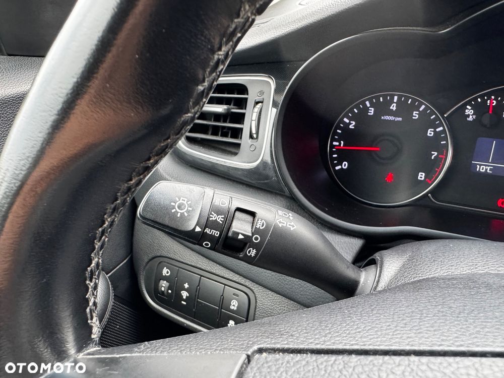 Kia Carens 1.6 GDI Edition 7 - 34