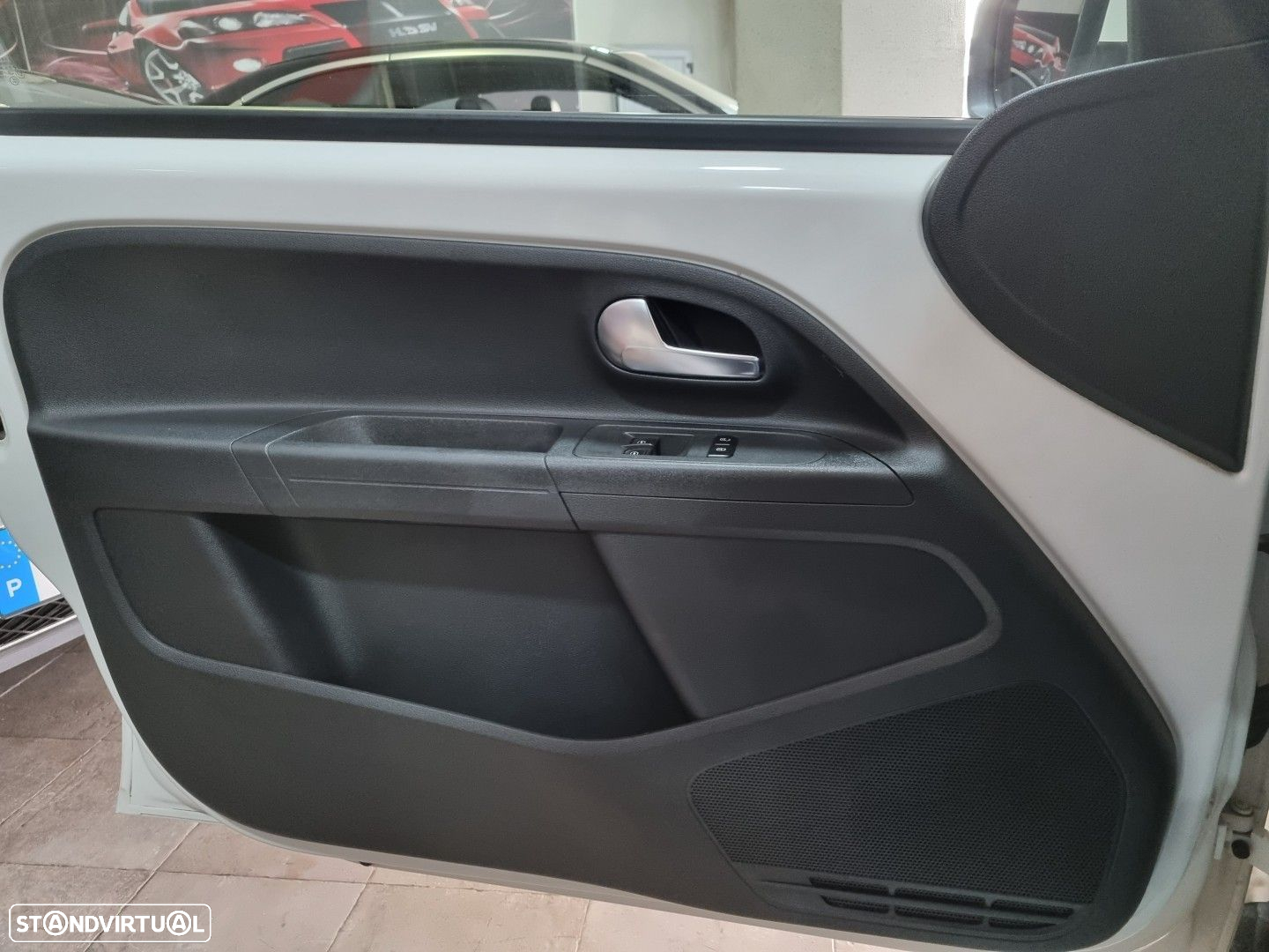 VW Up! 1.0 BlueMotion Move - 21