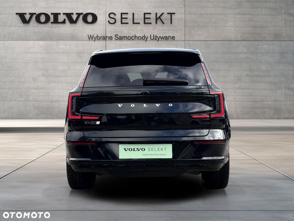 Volvo EX90 - 7