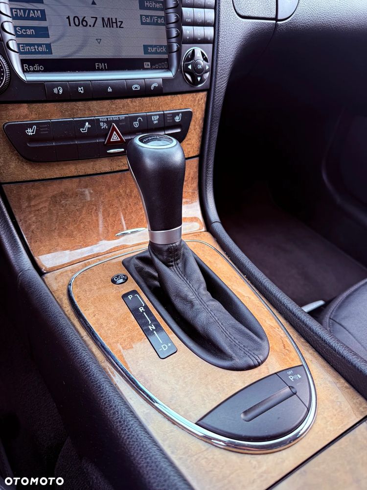 Mercedes-Benz Klasa E - 29