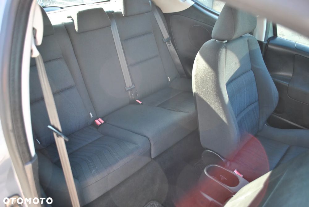 Peugeot 207 1.4 16V Trendy - 21