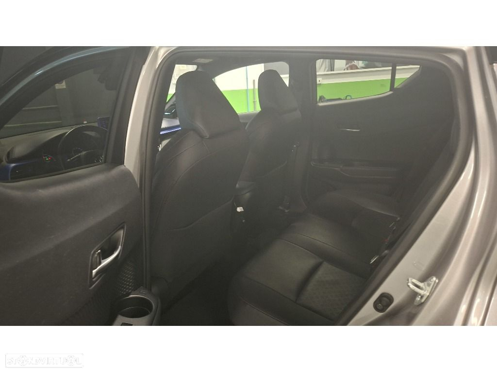 Toyota C-HR 2.0 Hybrid Lounge - 10