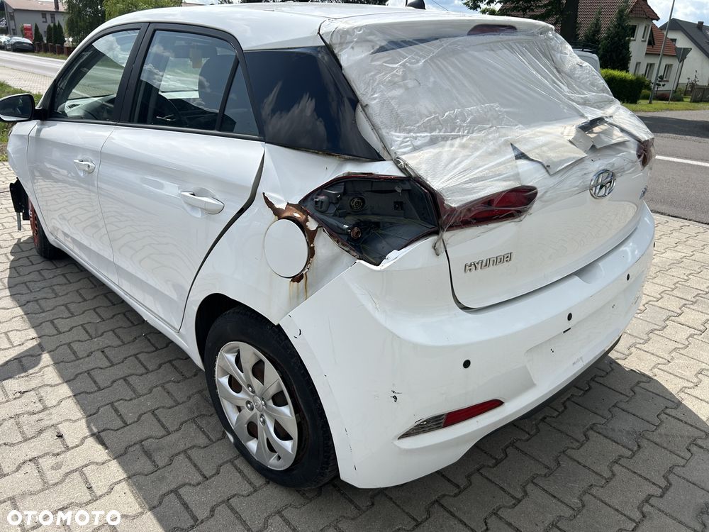 Hyundai i20 - 5