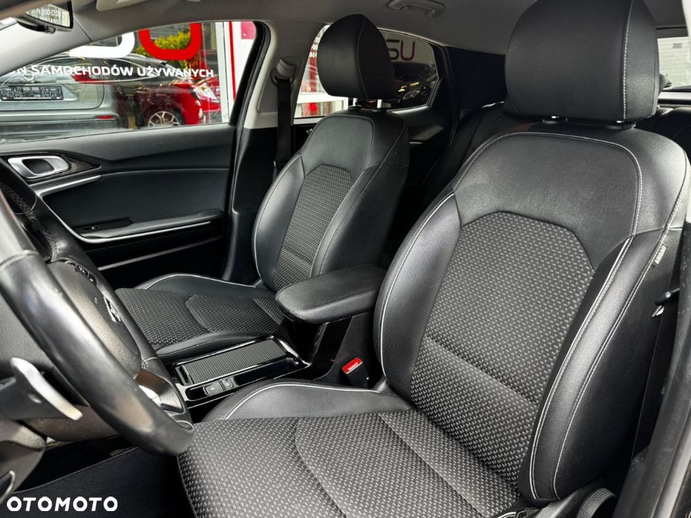 Kia XCeed 1.4 T-GDI L DCT - 19