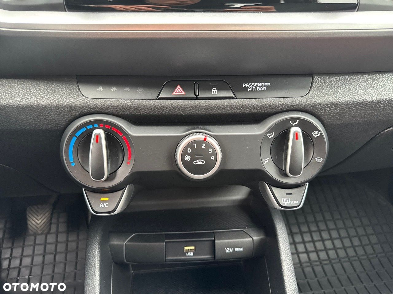 Kia Stonic 1.0 T-GDI L - 19