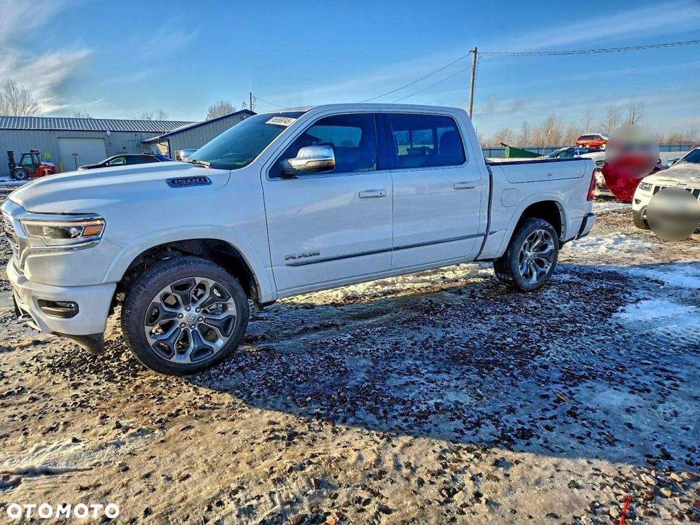 RAM 1500 Crew Cab Shortbed Limited - 2