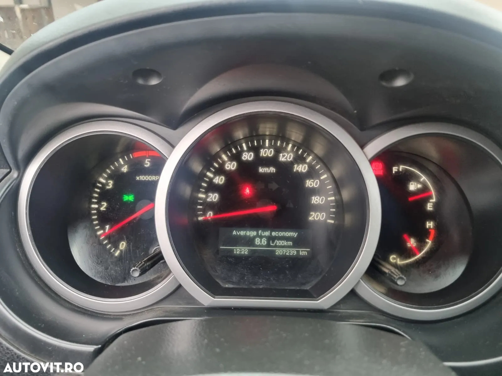 Suzuki Grand Vitara 1.9 DDiS Comfort - 16